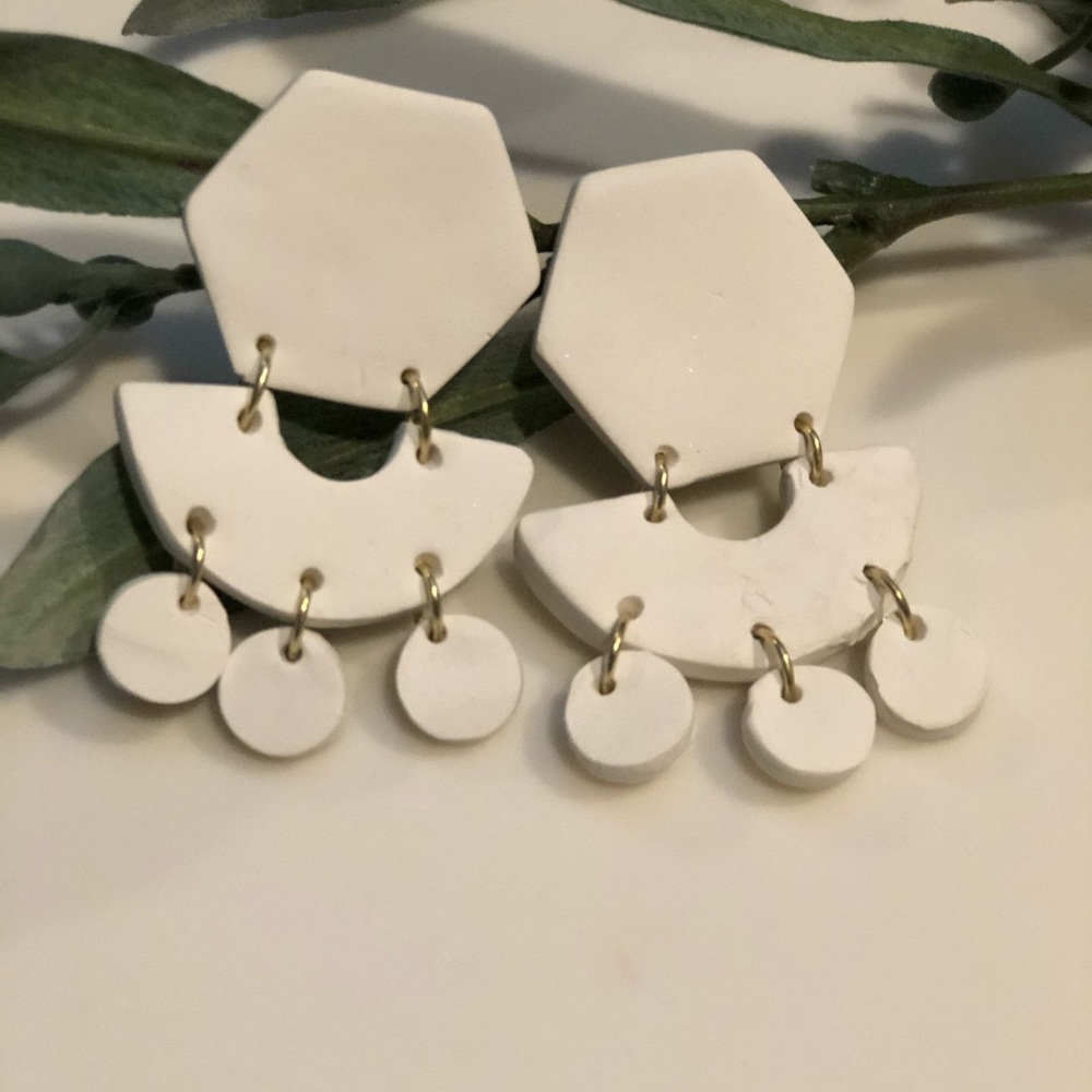 Homemade | White Chunky Polymer Clay EARRINGS - Picture 2 of 7